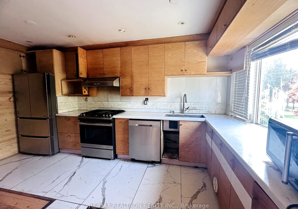 11-templeton-court-scarborough-ontario-e12315745
