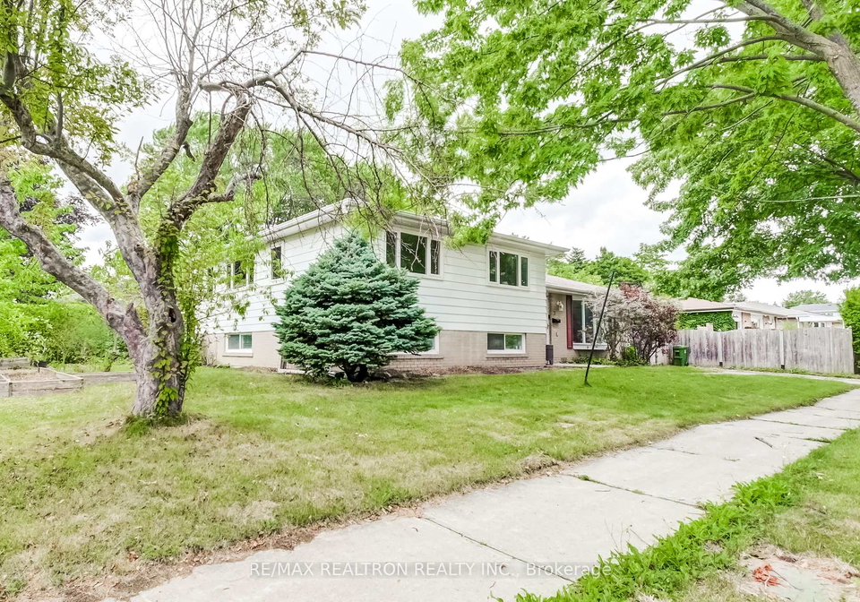 2-grovenest-drive-scarborough-ontario-e12315807