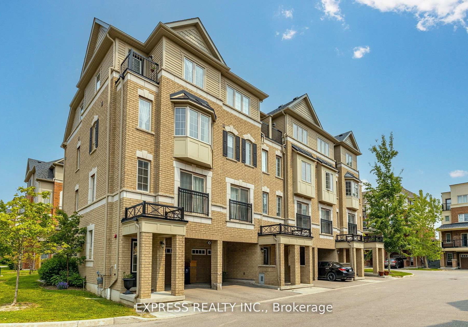 36-pony-path-oshawa-ontario-e12315826