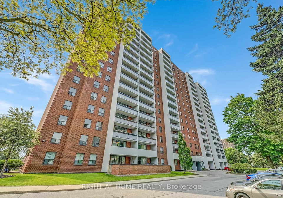 1250-bridletowne-circle-scarborough-ontario-e12315941