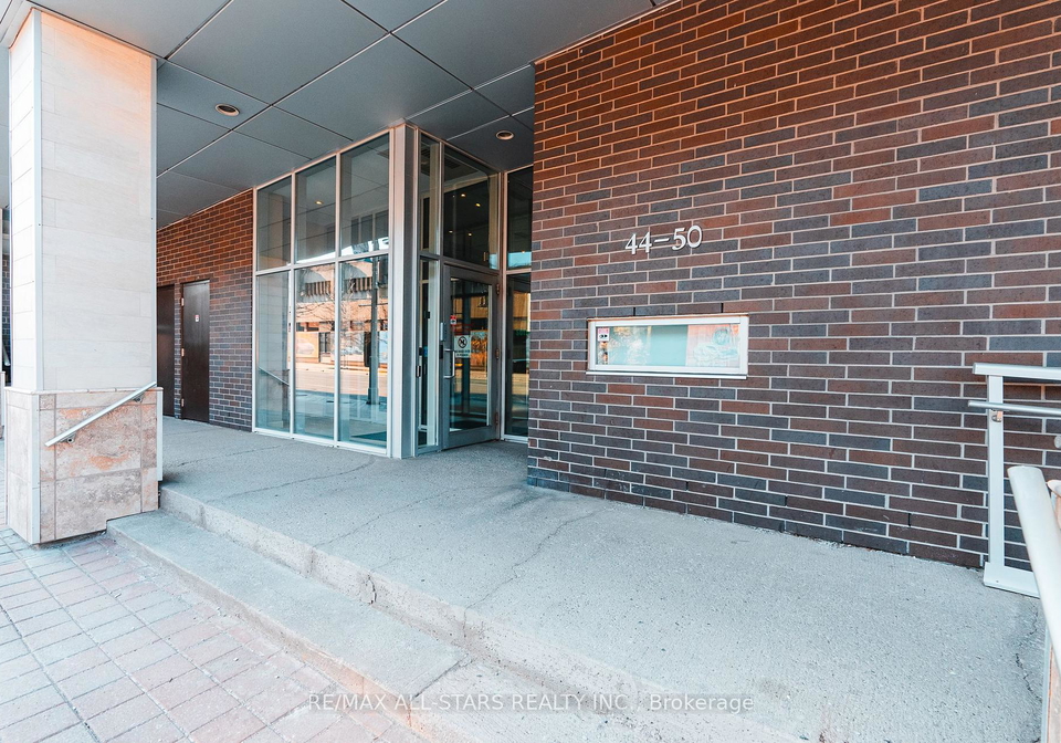 44-bond-street-w-w-oshawa-ontario-e12316064