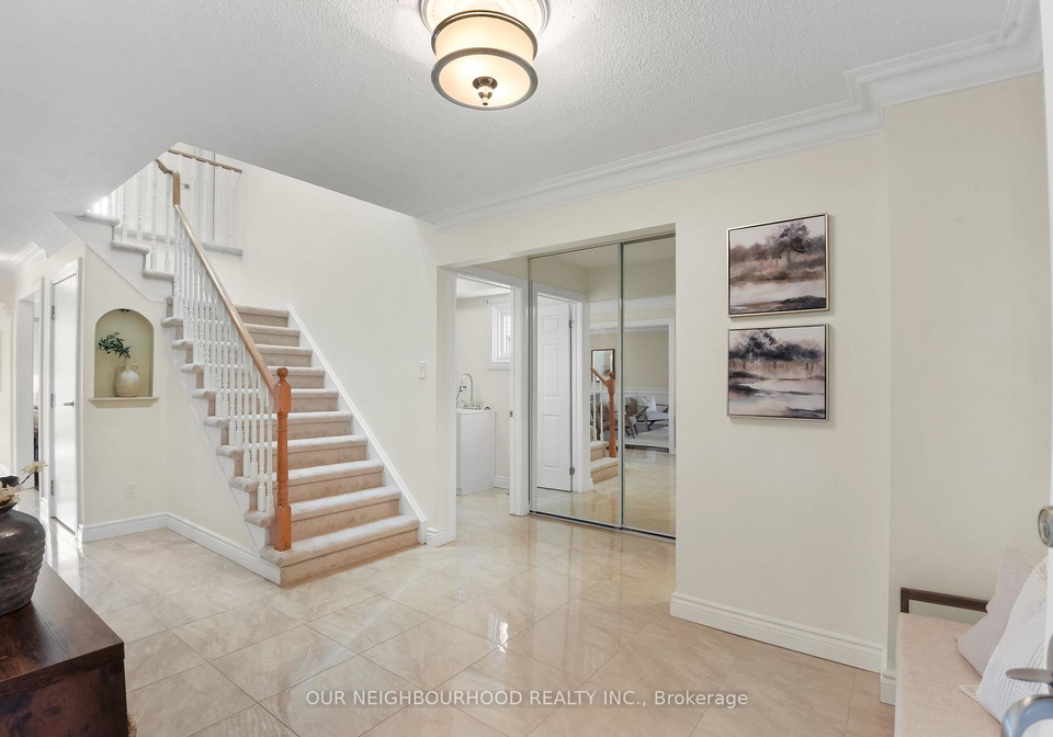 5-noble-drive-ajax-ontario-e12316201