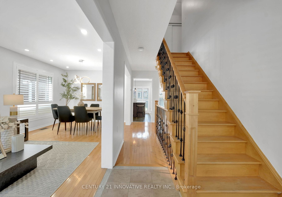 12-knotwood-crescent-scarborough-ontario-e12316289