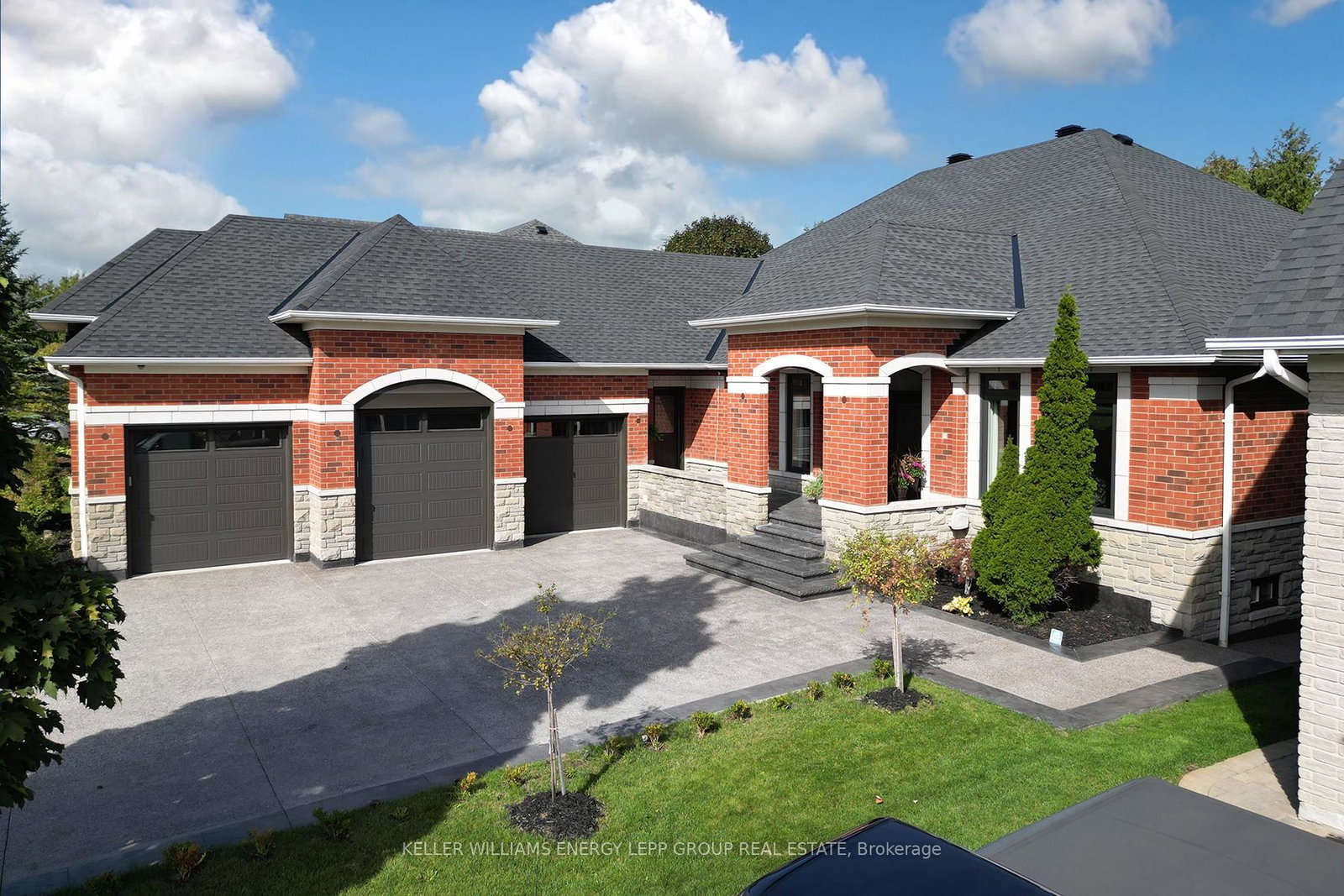 3693-cochrane-street-whitby-ontario-e12316864