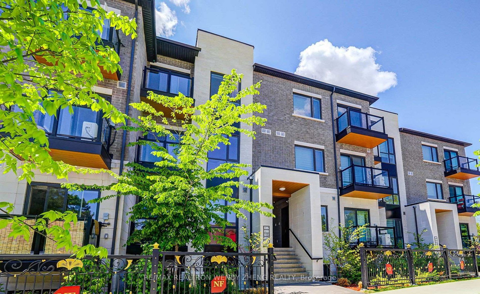 200-chester-le-boulevard-scarborough-ontario-e12316895