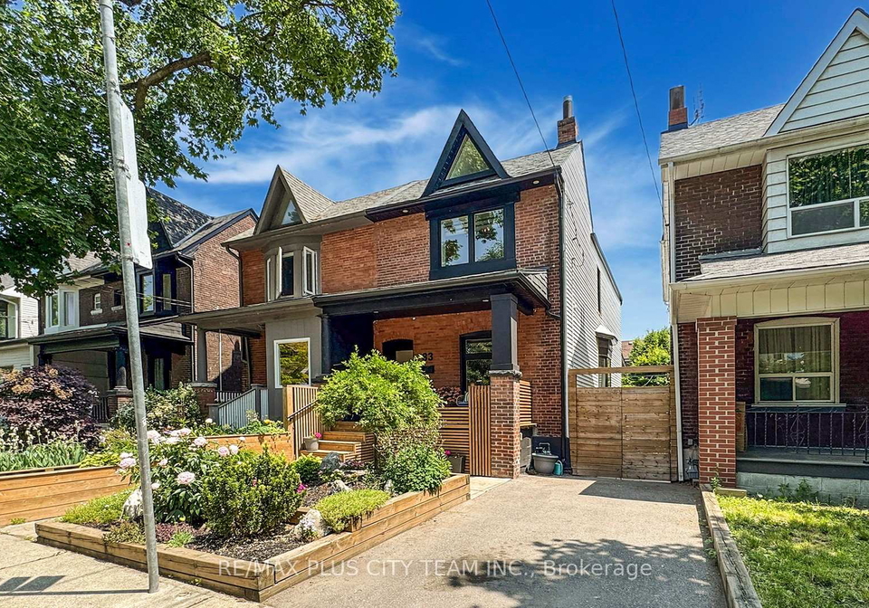 83-bertmount-avenue-toronto-ontario-e12317035