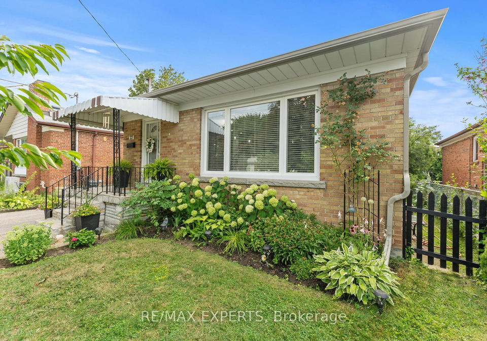 22-beacon-road-scarborough-ontario-e12317136