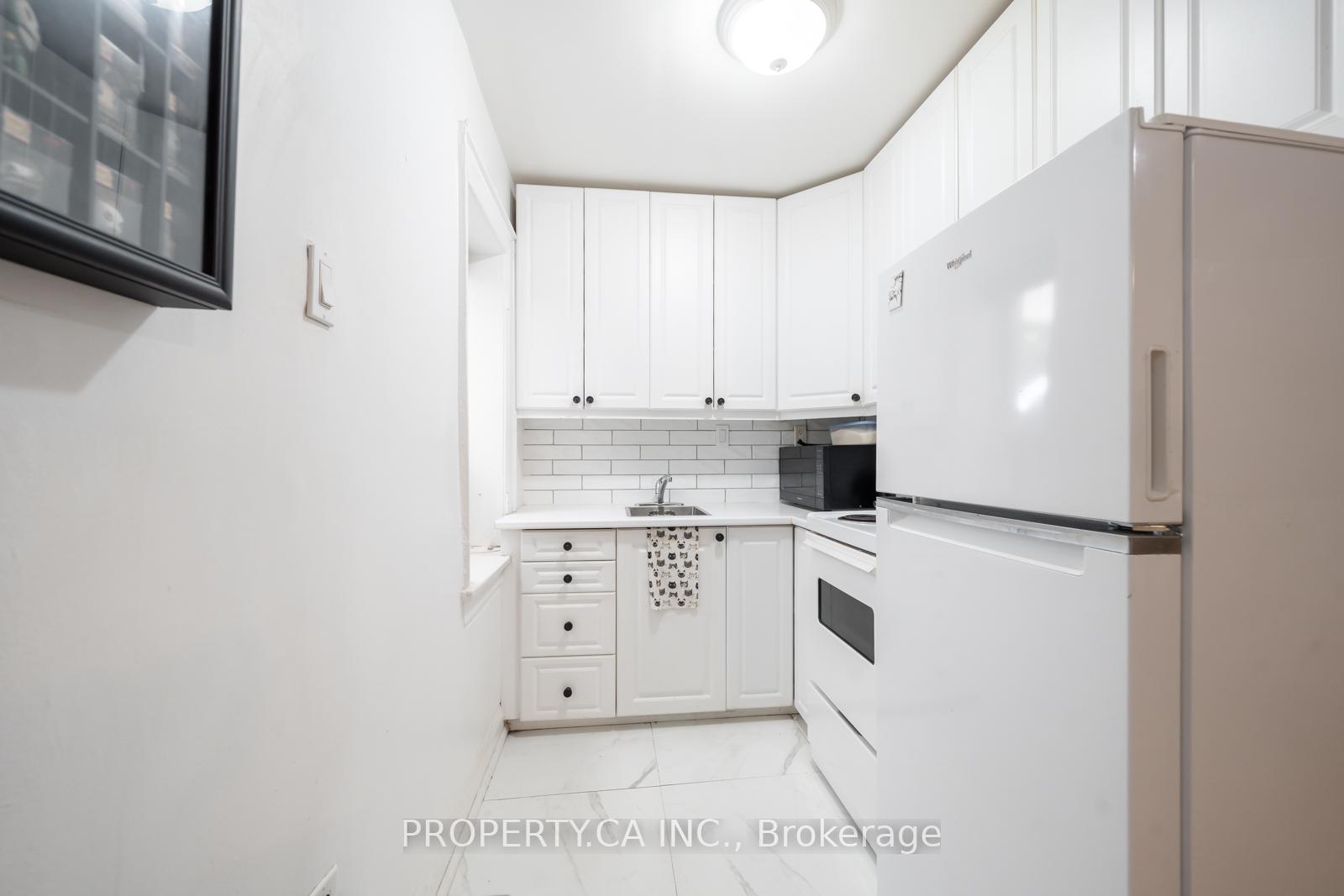 849-broadview-avenue-e-e-east-york-ontario-e12317359