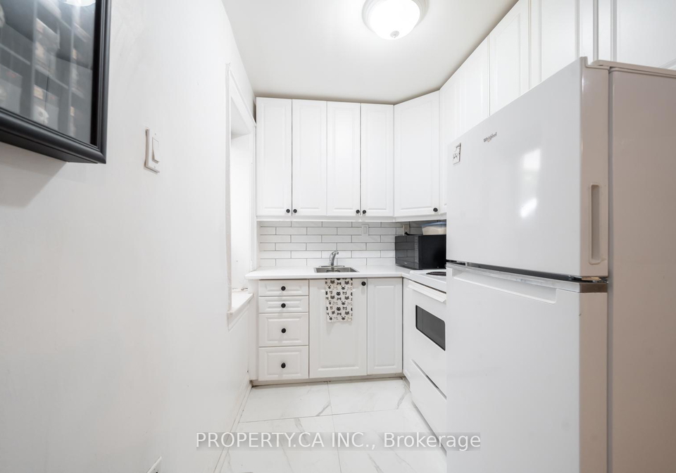 849-broadview-avenue-e-e-east-york-ontario-e12317359