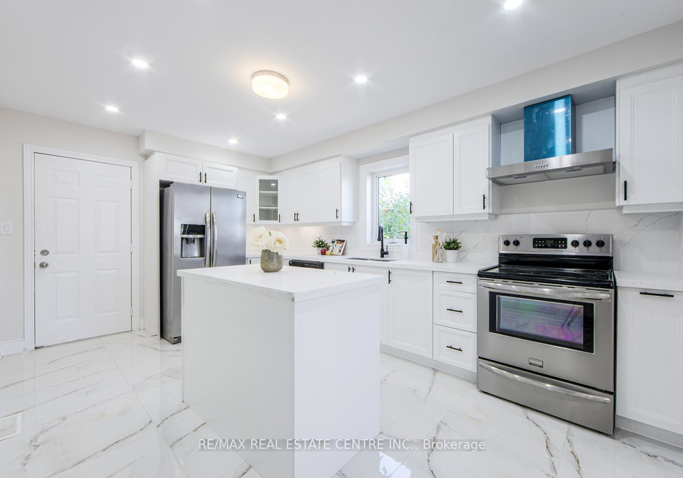 27-rickaby-street-clarington-ontario-e12317408