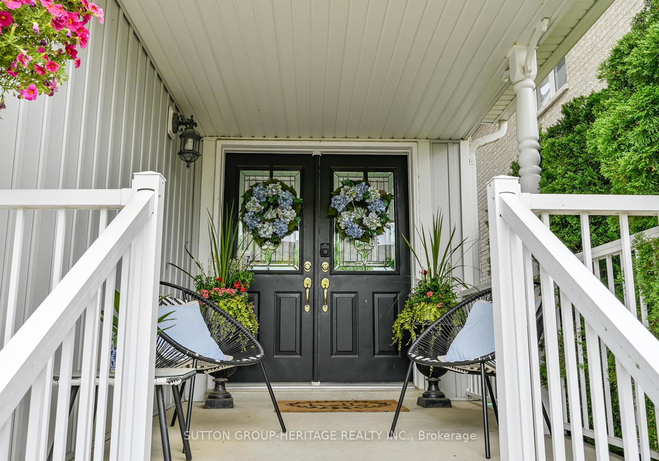 4-barchester-crescent-whitby-ontario-e12317721
