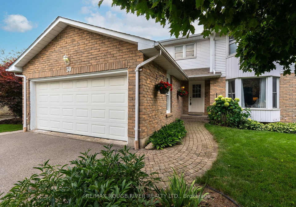 30-citation-crescent-whitby-ontario-e12317924