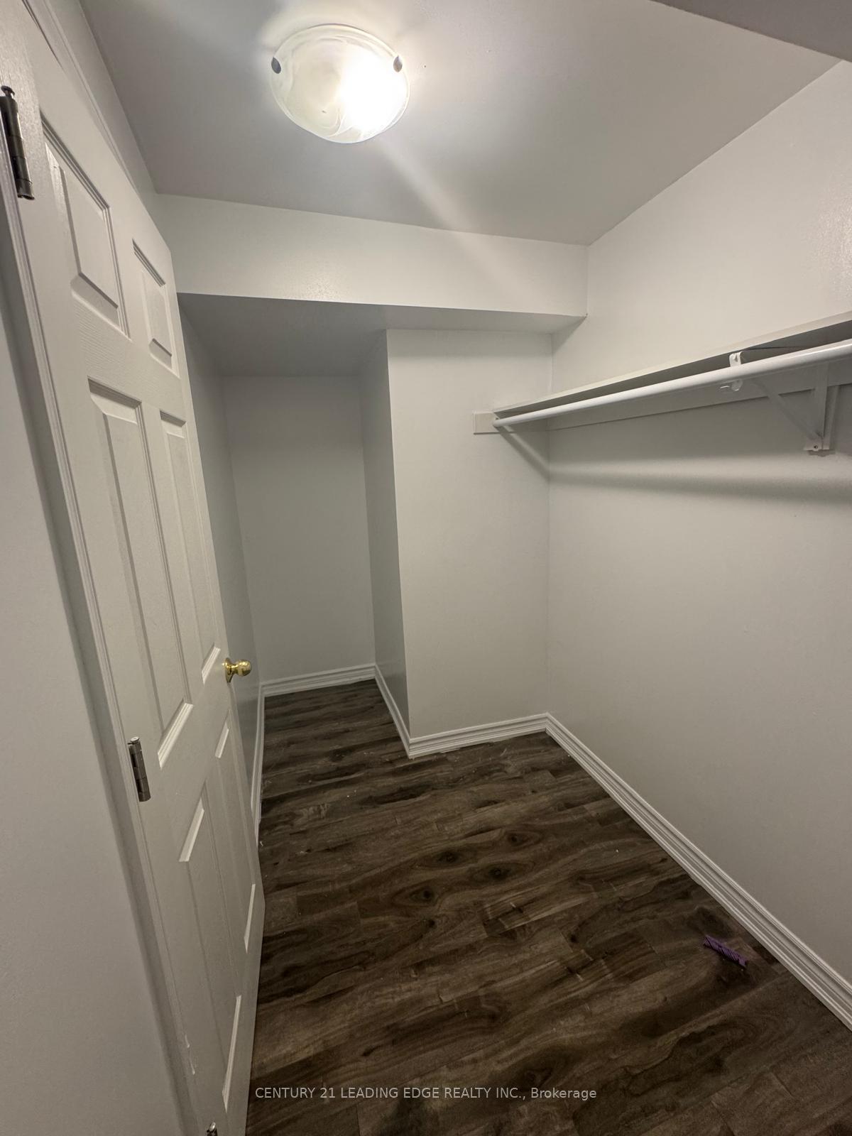 2-wood-drive-whitby-ontario-e12317969