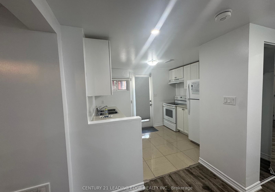 2-wood-drive-whitby-ontario-e12317969