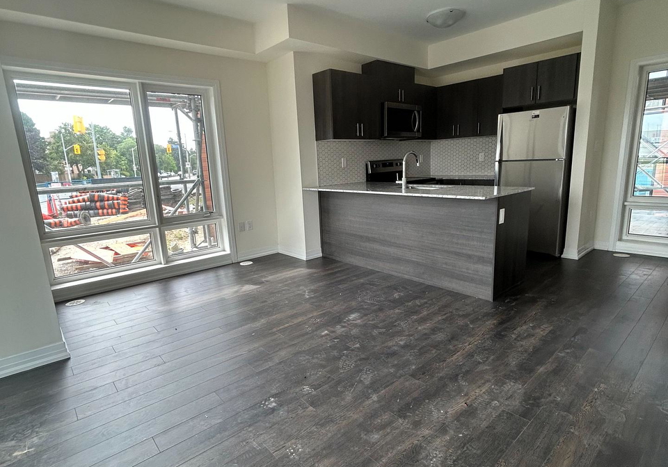 10-liben-way-scarborough-ontario-e12319086