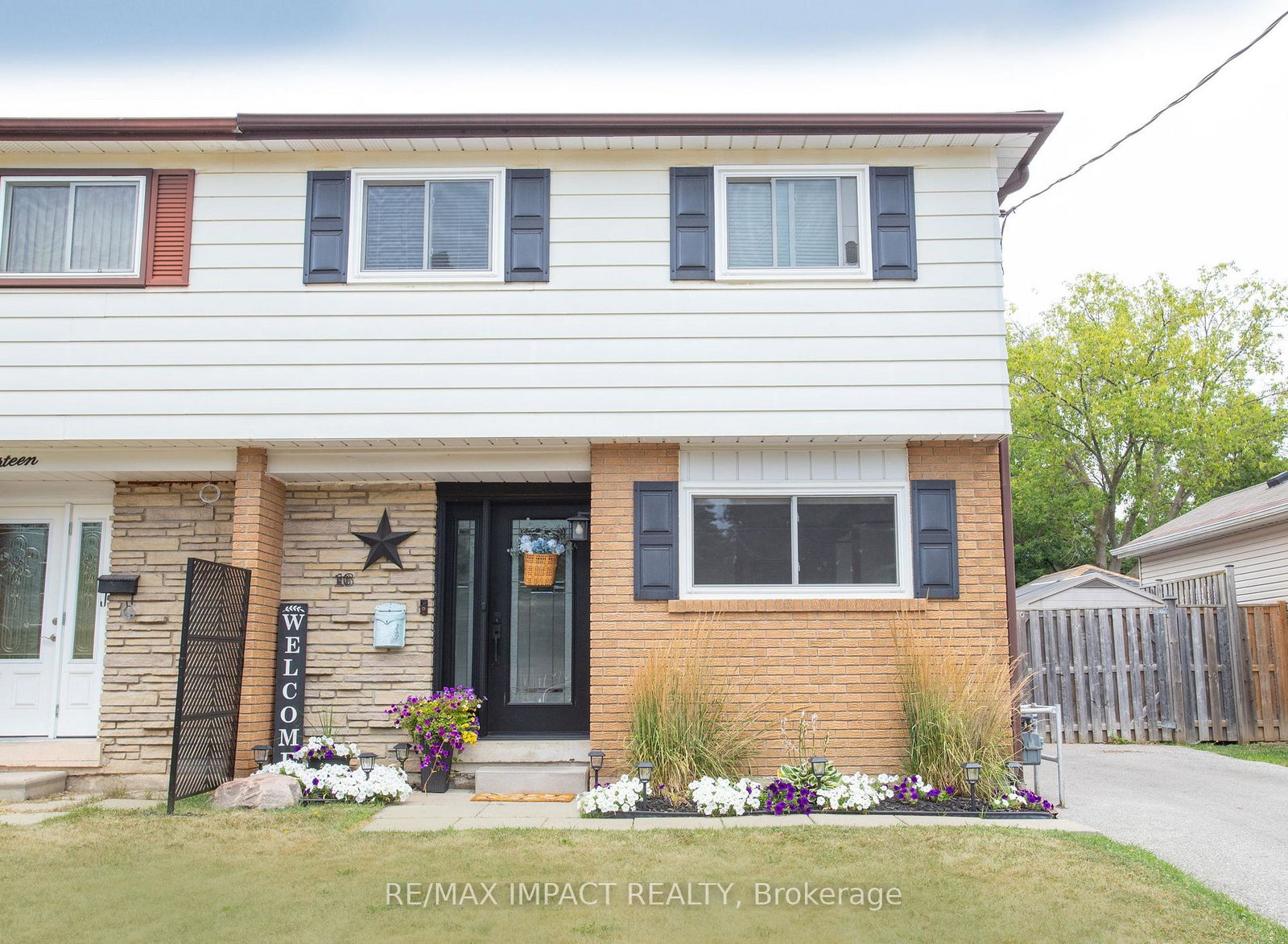 16-lawrence-crescent-clarington-ontario-e12319381