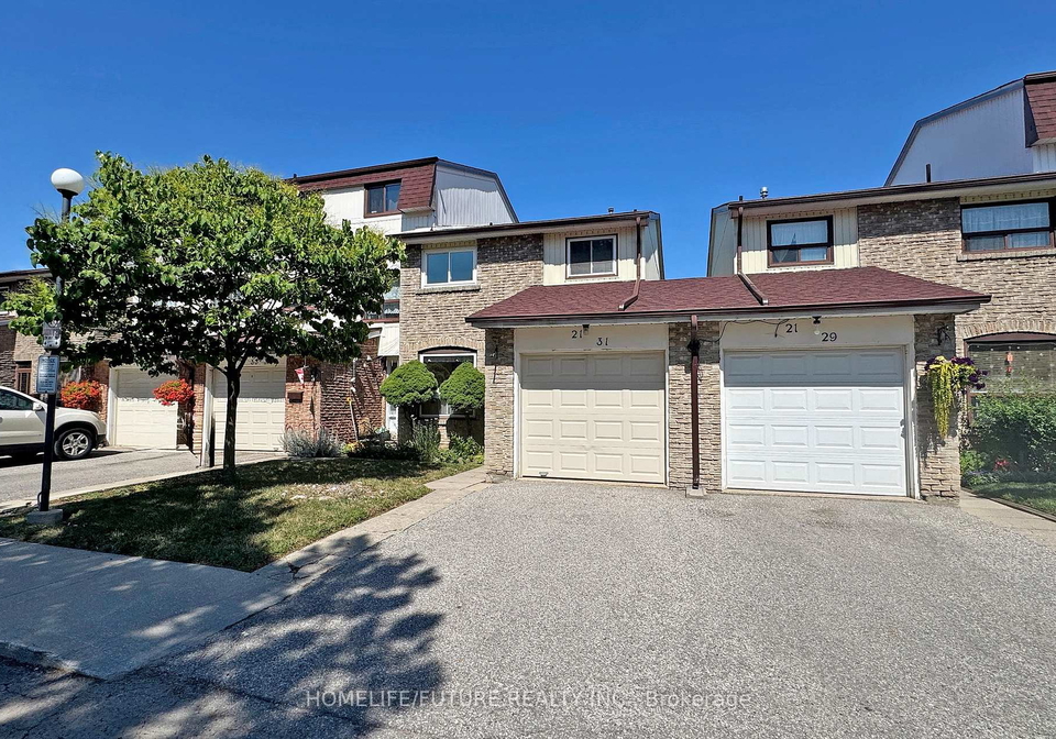 21-chester-le-boulevard-scarborough-ontario-e12319414