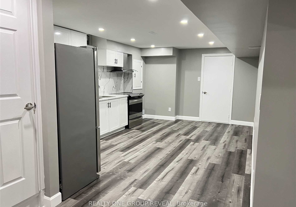 79-flood-avenue-clarington-ontario-e12319493