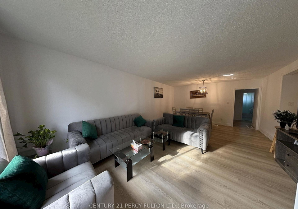 327-dovedale-drive-whitby-ontario-e12319570