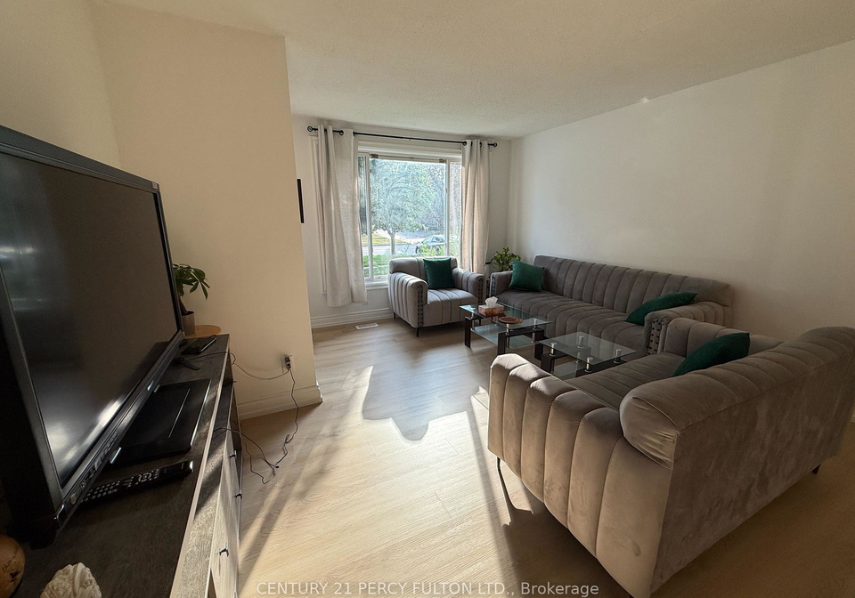 327-dovedale-drive-whitby-ontario-e12319570