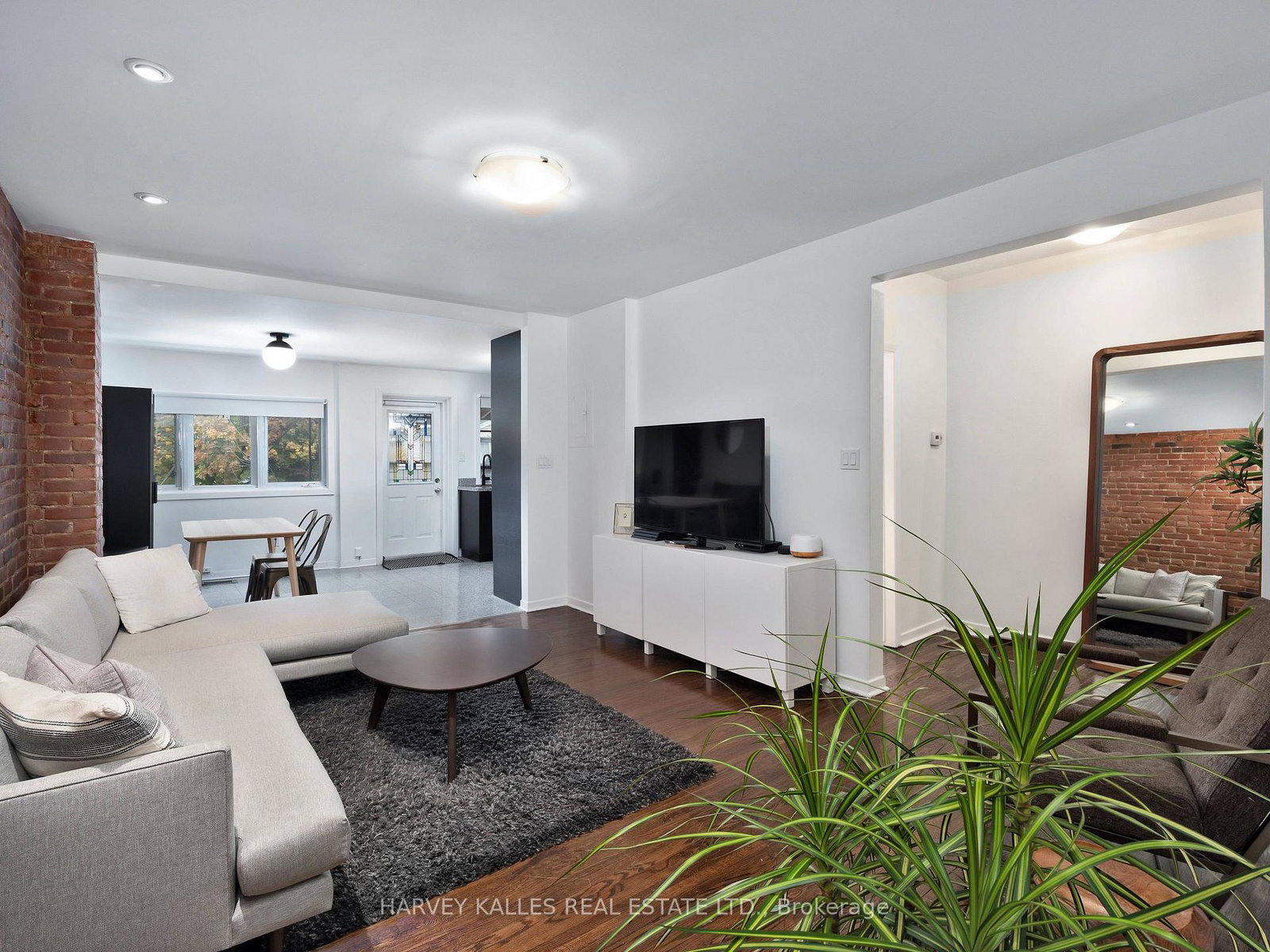1406-danforth-avenue-east-york-ontario-e12320746