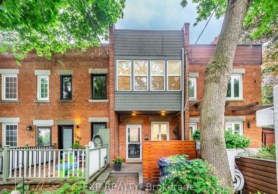 242-waverley-road-toronto-ontario-e12320989