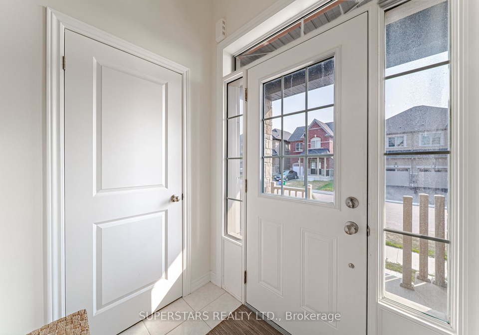 2406-angora-street-pickering-ontario-e12321087