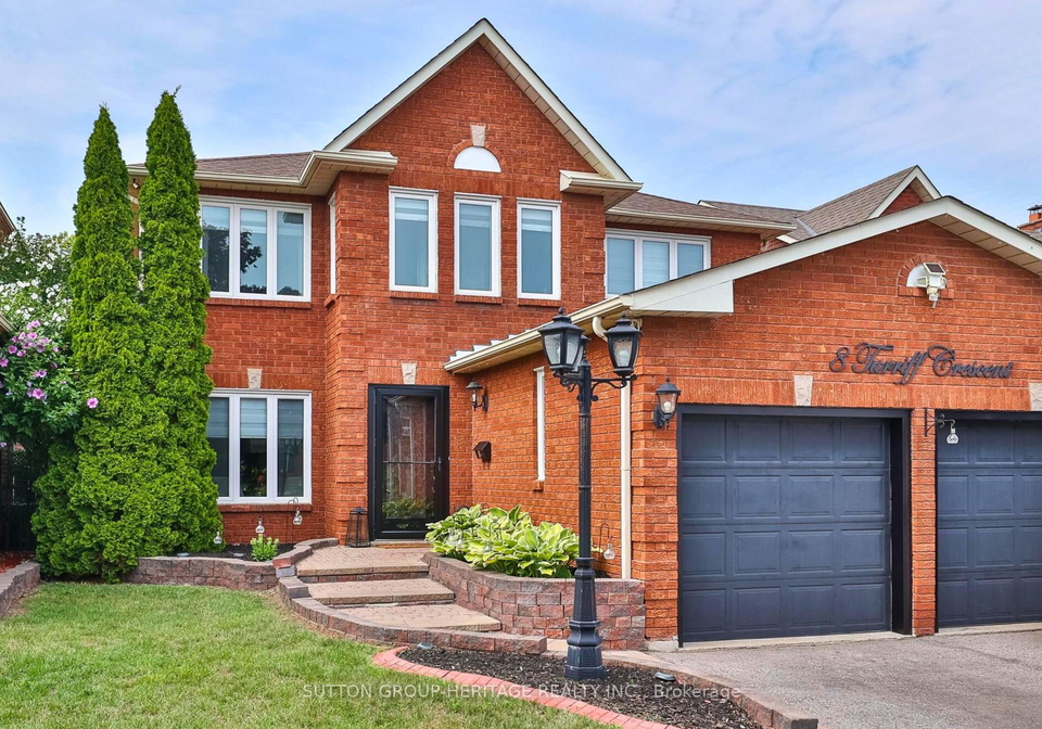 8-turriff-crescent-ajax-ontario-e12321878