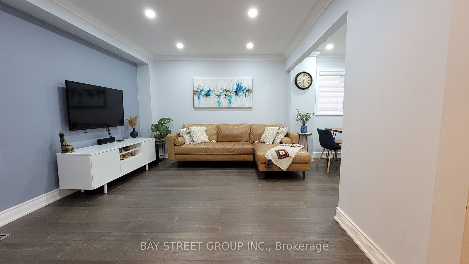 26-ducatel-crescent-ajax-ontario-e12322296