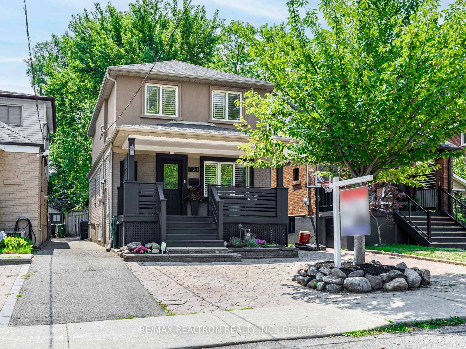 121-barker-avenue-east-york-ontario-e12322389