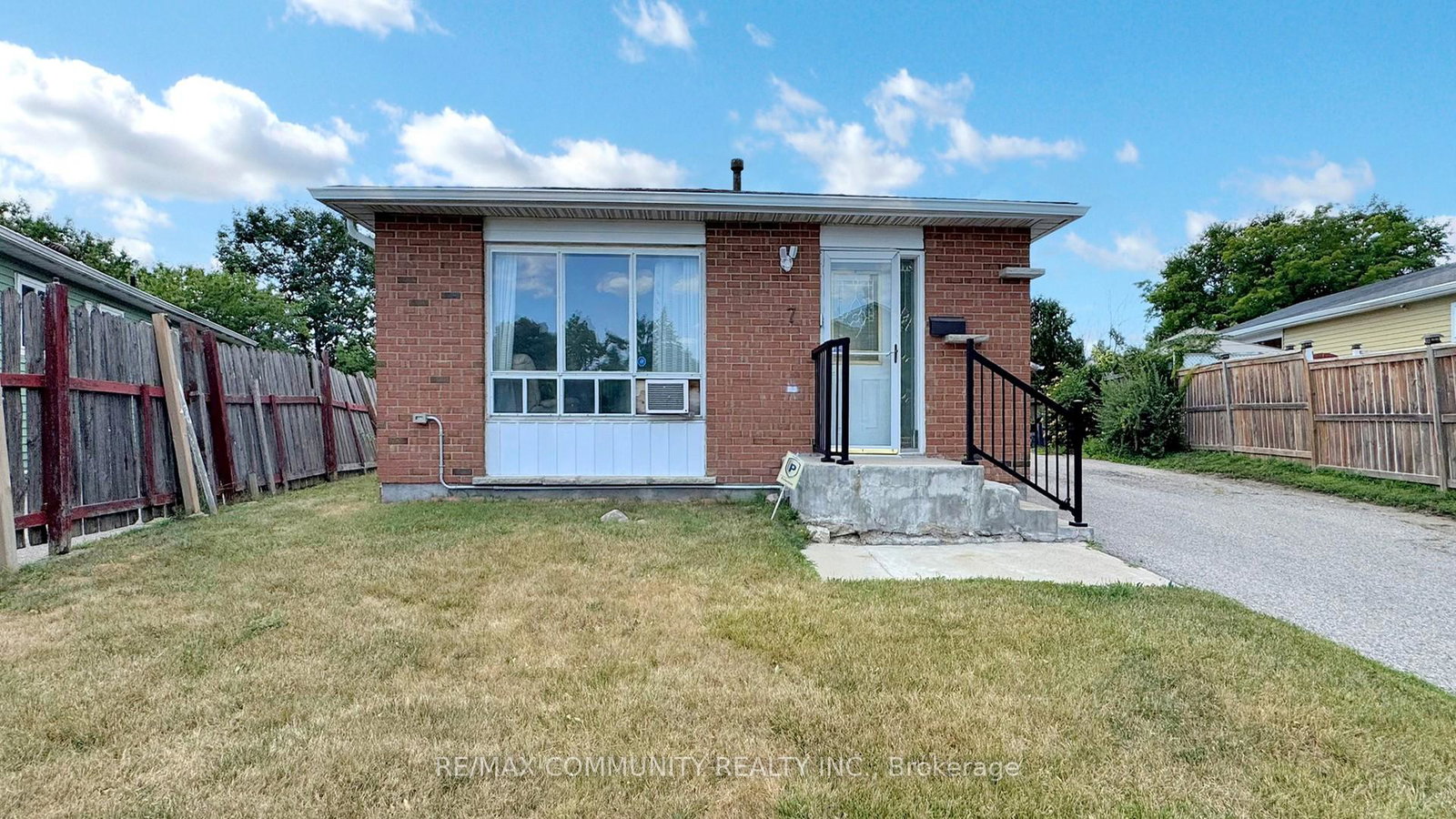7-gemshaw-crescent-scarborough-ontario-e12322429