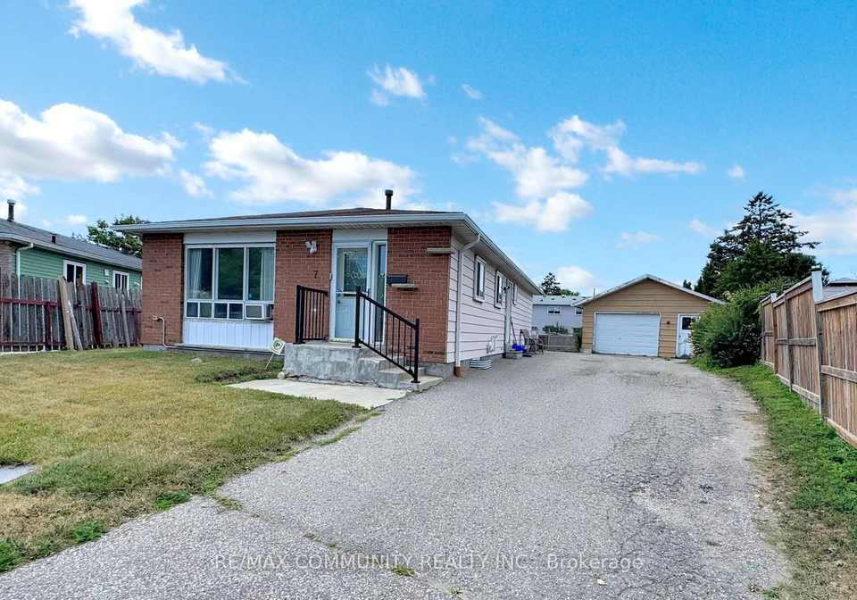 7-gemshaw-crescent-scarborough-ontario-e12322429