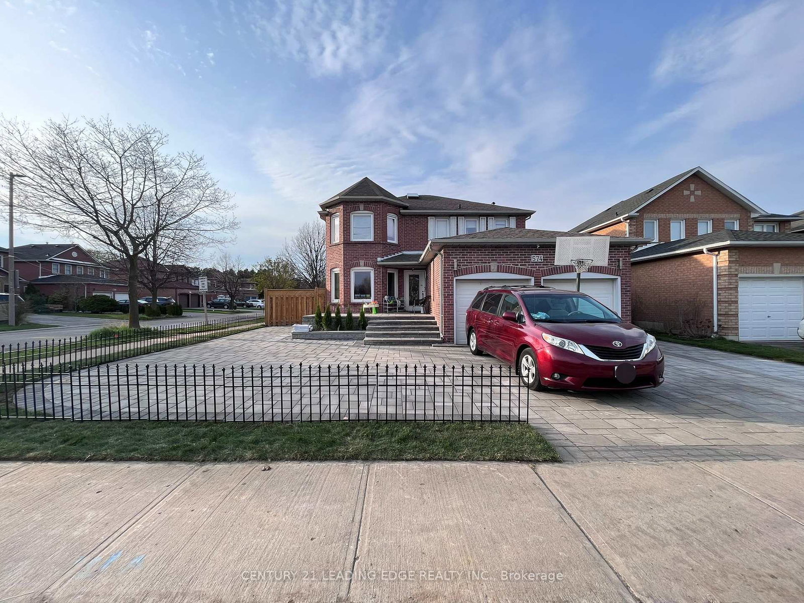 574-strouds-lane-pickering-ontario-e12322545