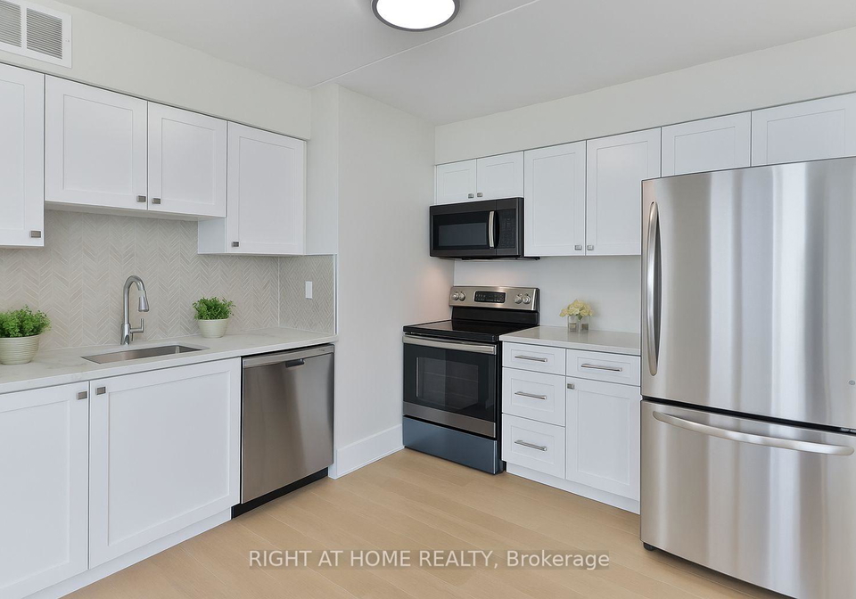 207-galloway-road-scarborough-ontario-e12323095