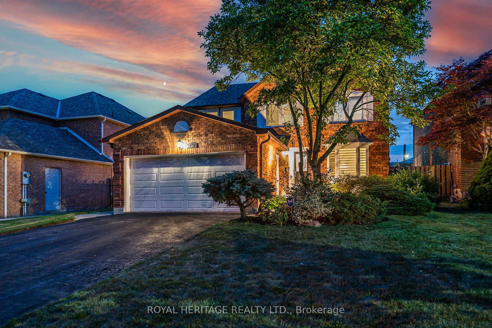 756-stonepath-circle-pickering-ontario-e12323806