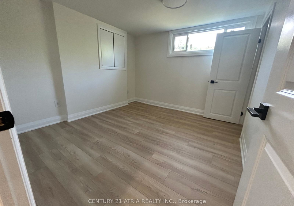 66-la-peer-boulevard-scarborough-ontario-e12323969