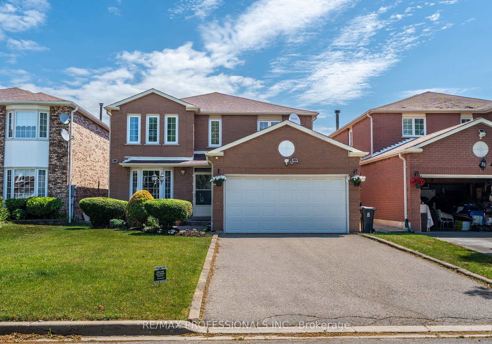 17-lavery-trail-scarborough-ontario-e12324525