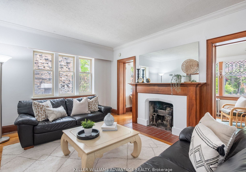 58-silver-birch-avenue-toronto-ontario-e12324616