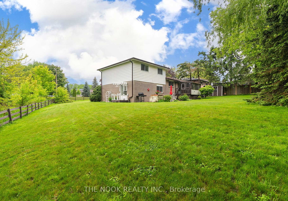 14-carwin-crescent-ajax-ontario-e12326357