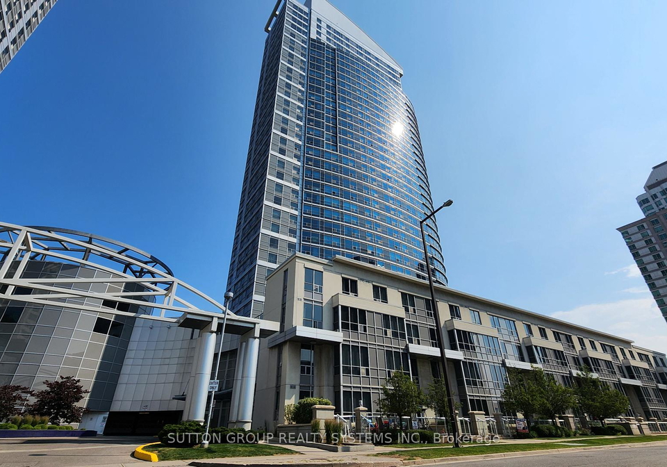 38-lee-centre-drive-scarborough-ontario-e12326555