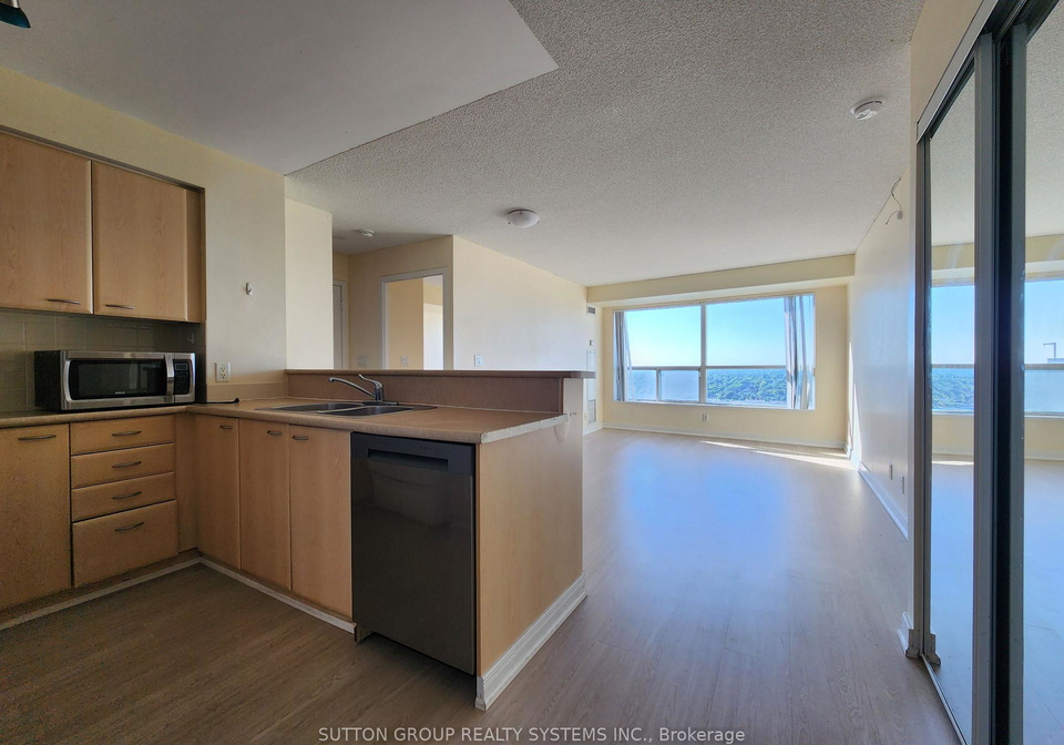 38-lee-centre-drive-scarborough-ontario-e12326555