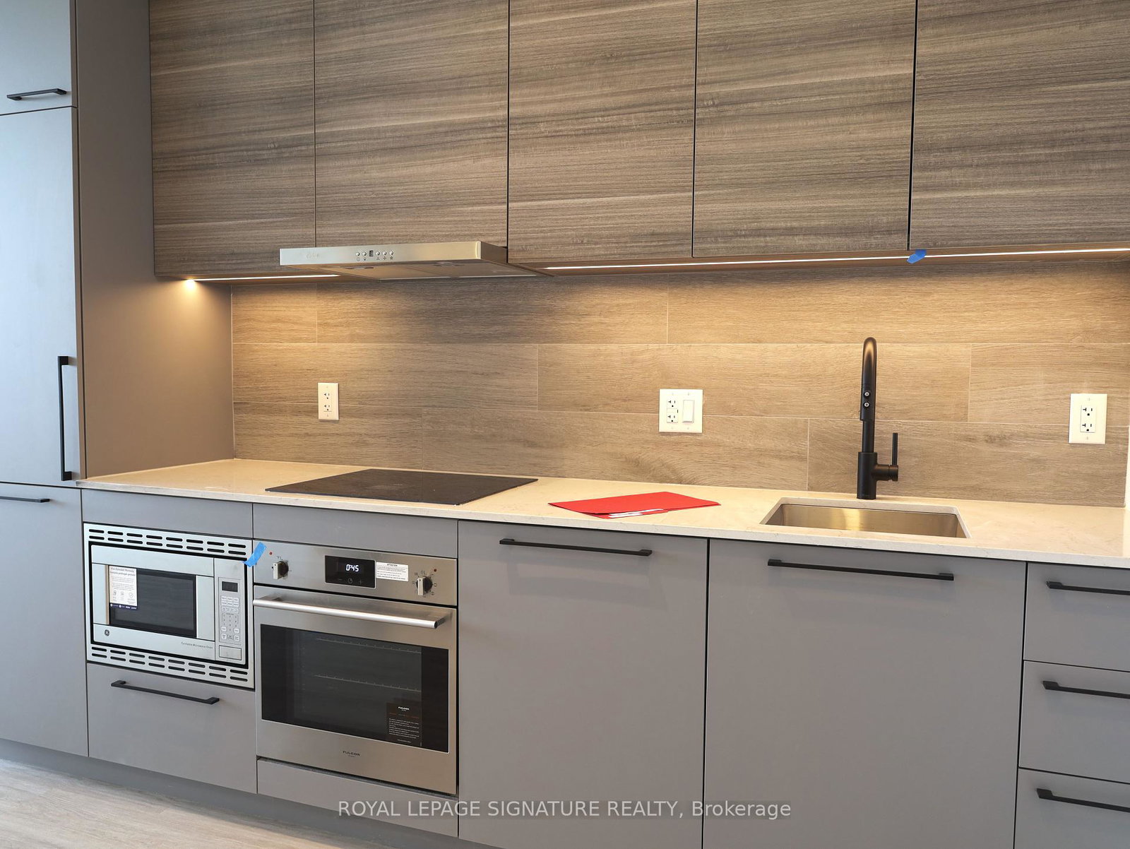 1050-eastern-avenue-toronto-ontario-e12326729