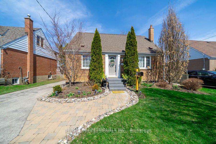82-colonial-avenue-scarborough-ontario-e12327236