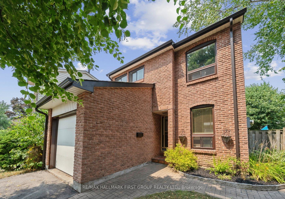 136-rands-drive-n-n-ajax-ontario-e12327483