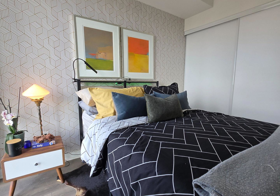 2301-e-danforth-avenue-e-e-toronto-ontario-e12327629