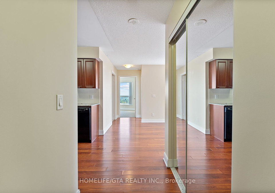 135-village-green-square-scarborough-ontario-e12327822