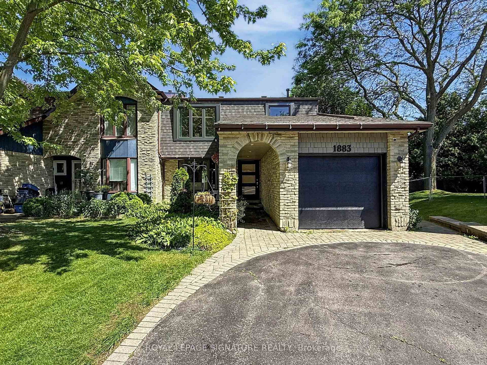 1883-una-road-pickering-ontario-e12328230