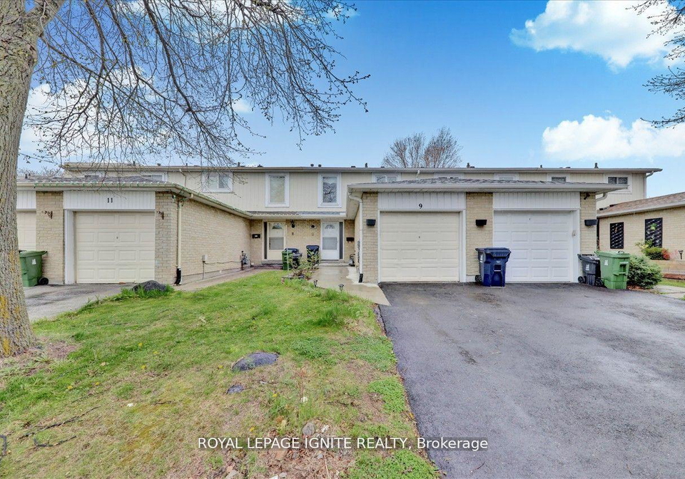 9-pilkey-crescent-scarborough-ontario-e12328254