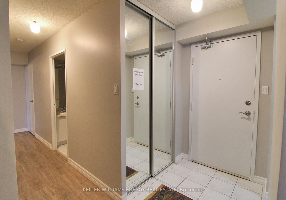 1530-parkway-pickering-ontario-e12328756