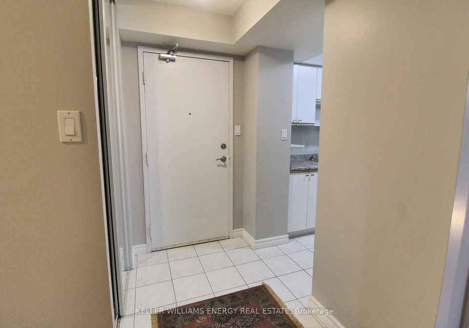 1530-parkway-pickering-ontario-e12328756